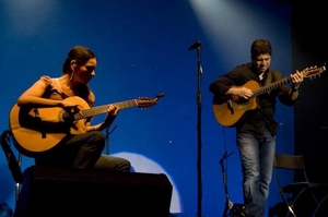 rodrigo_y_gabriella-duo.jpg